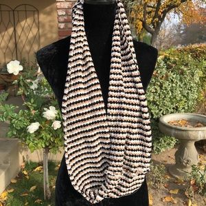 Infinity scarf handmade scarf soft 100% yarn